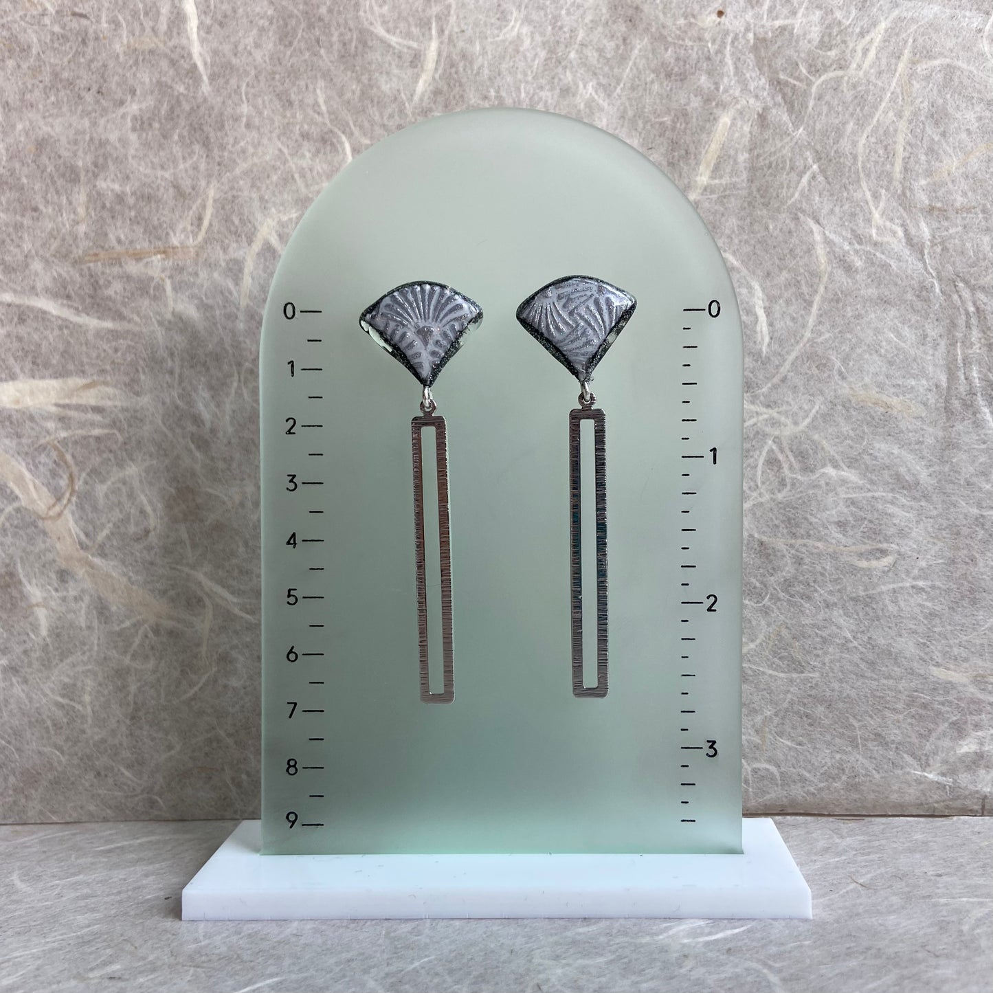 Fan Texture Earrings