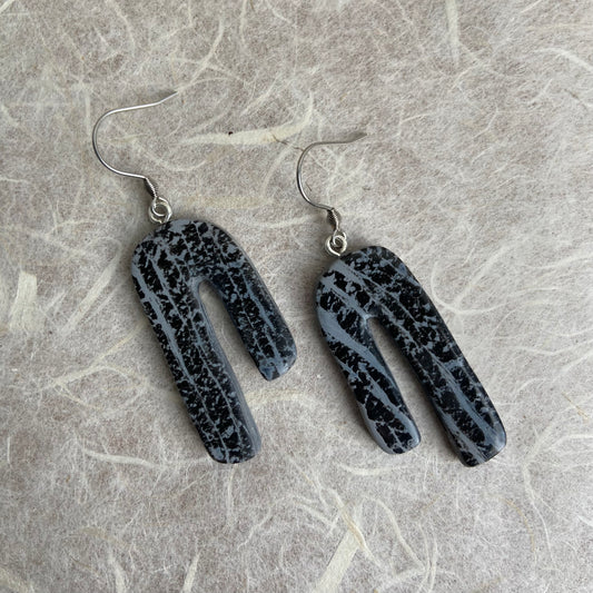 Arch Earrings